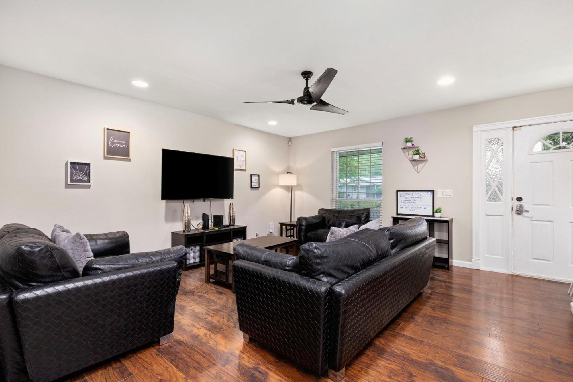 Spacious 4 Bedroom With Pool-Minutes To Seaworld And Lackland Afb San Antonio Bagian luar foto
